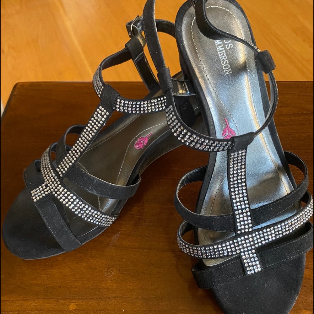Worn 1x!  Black Suede Sandals with Rhinestones 8WW